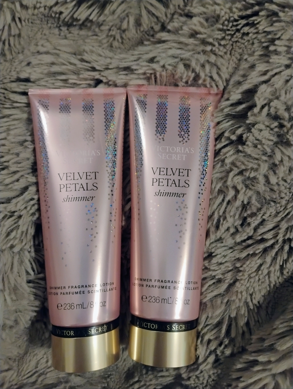 Victoria Secret Velvet Petals Shimmer Lotion